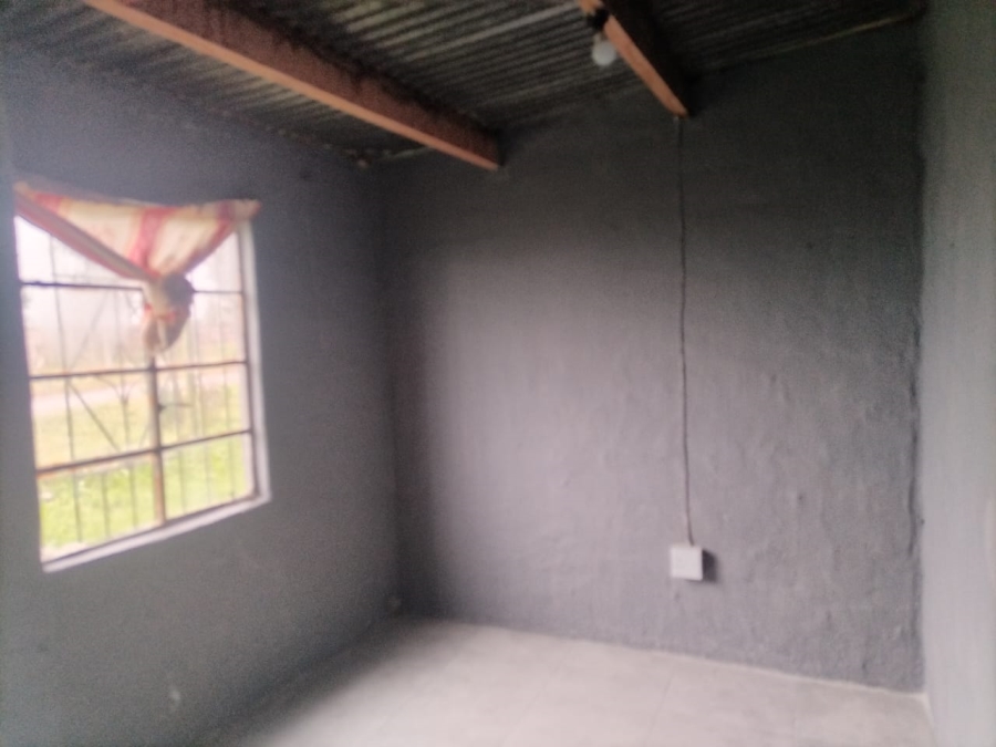 1 Bedroom Property for Sale in Mbekweni Eastern Cape